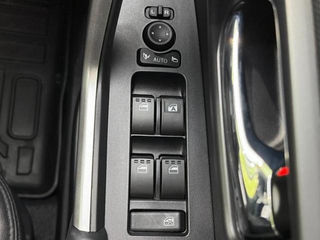 ロッキー プレミアムG HEV 純正エアロ/純正 9インチ メモリーナビ/スマートアシスト(トヨタ・ダイハツ)/シートヒーター/パノラマモニター/車線逸脱防止支援システム/ドライブレコーダー 純正/ヘッドランプ LED 全周囲カメラ(31枚目)