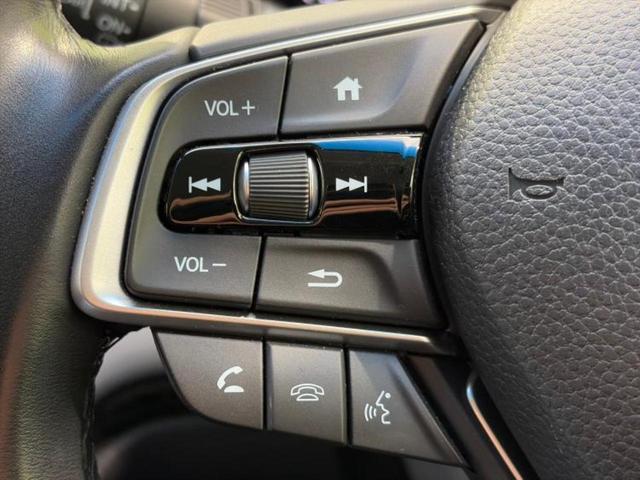 オデッセイハイブリッド eHEVアブソルート・EX 保証書/純正 10インチ SDナビ/ホンダセンシング/両側電動スライドドア/シートヒーター/マルチビューカメラシステム/車線逸脱防止支援システム/シート ハーフレザー 衝突被害軽減システム 電動シート(29枚目)