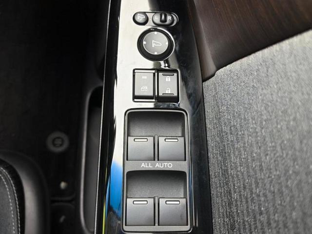 オデッセイハイブリッド eHEVアブソルート・EX 保証書/純正 10インチ SDナビ/ホンダセンシング/両側電動スライドドア/シートヒーター/マルチビューカメラシステム/車線逸脱防止支援システム/シート ハーフレザー 衝突被害軽減システム 電動シート(33枚目)