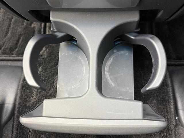 オデッセイハイブリッド eHEVアブソルート・EX 保証書/純正 10インチ SDナビ/ホンダセンシング/両側電動スライドドア/シートヒーター/マルチビューカメラシステム/車線逸脱防止支援システム/シート ハーフレザー 衝突被害軽減システム 電動シート(47枚目)