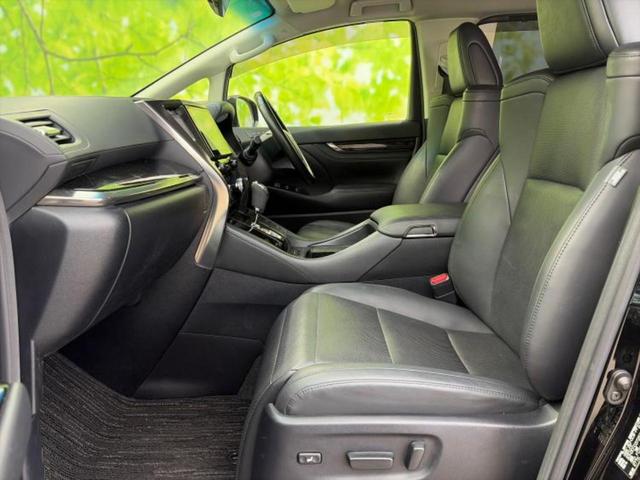 アルファード Ｓ　Ｃパッケージ　新品タイヤ／純正エアロ／保証書／ディスプレイオーディオ＋ナビ９インチ／デジタルインナーミラー／トヨタセーフティセンス／両側電動スライドドア／シートヒーター　前席／車線逸脱防止支援システム　フルエアロ（7枚目）