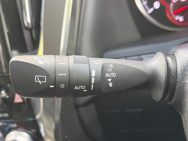 アルファード Ｓ　Ｃパッケージ　新品タイヤ／純正エアロ／保証書／ディスプレイオーディオ＋ナビ９インチ／デジタルインナーミラー／トヨタセーフティセンス／両側電動スライドドア／シートヒーター　前席／車線逸脱防止支援システム　フルエアロ（17枚目）