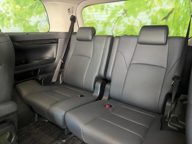 アルファード Ｓ　Ｃパッケージ　新品タイヤ／純正エアロ／保証書／ディスプレイオーディオ＋ナビ９インチ／デジタルインナーミラー／トヨタセーフティセンス／両側電動スライドドア／シートヒーター　前席／車線逸脱防止支援システム　フルエアロ（19枚目）