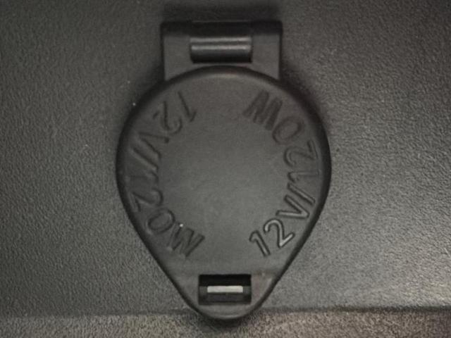 アルファード Ｓ　Ｃパッケージ　新品タイヤ／純正エアロ／保証書／ディスプレイオーディオ＋ナビ９インチ／デジタルインナーミラー／トヨタセーフティセンス／両側電動スライドドア／シートヒーター　前席／車線逸脱防止支援システム　フルエアロ（39枚目）