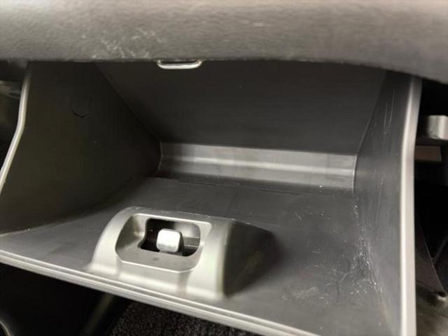 ソリオバンディット バンディットハイブリッドMV 新品タイヤ/保証書/純正 9インチ メモリーナビ/デュアルカメラブレーキサポート(スズキ)/両側電動スライドドア/シートヒーター 前席/全方位モニター/車線逸脱防止支援システム 全周囲カメラ ドラレコ(24枚目)