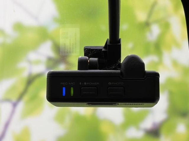 ソリオバンディット バンディットハイブリッドMV 新品タイヤ/保証書/純正 9インチ メモリーナビ/デュアルカメラブレーキサポート(スズキ)/両側電動スライドドア/シートヒーター 前席/全方位モニター/車線逸脱防止支援システム 全周囲カメラ ドラレコ(42枚目)