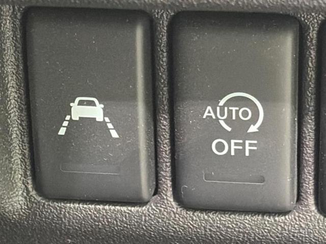 マーチ ボレロ　新品タイヤ／保証書／純正　メモリーナビ／エマージェンシーブレーキ／車線逸脱防止支援システム／ドライブレコーダー　純正／Ｂｌｕｅｔｏｏｔｈ接続／ＥＢＤ付ＡＢＳ／横滑り防止装置／アイドリングストップ（27枚目）