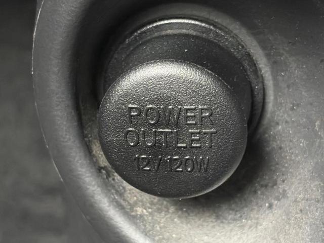 マーチ ボレロ　新品タイヤ／保証書／純正　メモリーナビ／エマージェンシーブレーキ／車線逸脱防止支援システム／ドライブレコーダー　純正／Ｂｌｕｅｔｏｏｔｈ接続／ＥＢＤ付ＡＢＳ／横滑り防止装置／アイドリングストップ（37枚目）