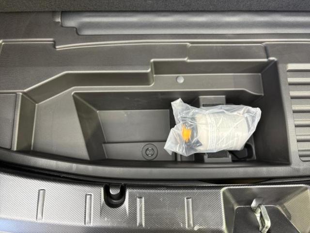 ＸＶ ４ＷＤアドバンス　純正　ＳＤナビ／衝突安全装置／車線逸脱防止支援システム／シート　ハーフレザー／ヘッドランプ　ＬＥＤ／Ｂｌｕｅｔｏｏｔｈ接続／ＥＴＣ／ＥＢＤ付ＡＢＳ／横滑り防止装置／アイドリングストップ　電動シート（24枚目）