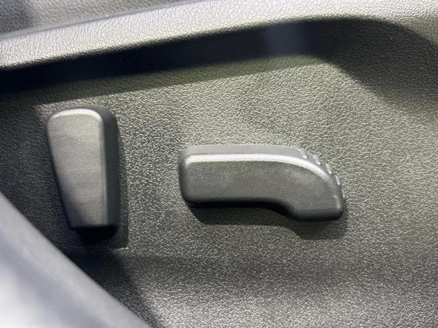 ＸＶ ４ＷＤアドバンス　純正　ＳＤナビ／衝突安全装置／車線逸脱防止支援システム／シート　ハーフレザー／ヘッドランプ　ＬＥＤ／Ｂｌｕｅｔｏｏｔｈ接続／ＥＴＣ／ＥＢＤ付ＡＢＳ／横滑り防止装置／アイドリングストップ　電動シート（38枚目）