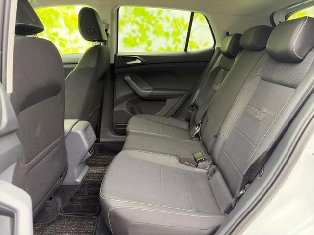 Ｔ－クロス ＴＳＩ　１ｓｔプラス　保証書／純正　メモリーナビ／衝突安全装置／車線逸脱防止支援システム／シート　ハーフレザー／パーキングアシスト　バックガイド／パーキングアシスト　自動操舵／ドライブレコーダー　社外　衝突被害軽減システム（7枚目）