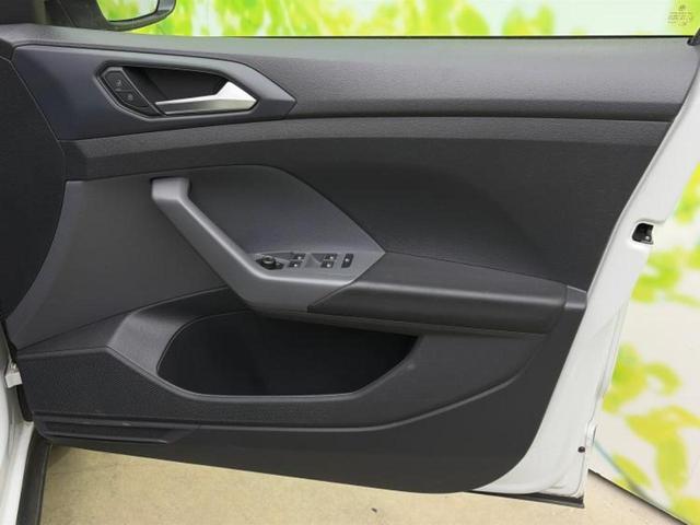 Ｔ－クロス ＴＳＩ　１ｓｔプラス　保証書／純正　メモリーナビ／衝突安全装置／車線逸脱防止支援システム／シート　ハーフレザー／パーキングアシスト　バックガイド／パーキングアシスト　自動操舵／ドライブレコーダー　社外　衝突被害軽減システム（20枚目）