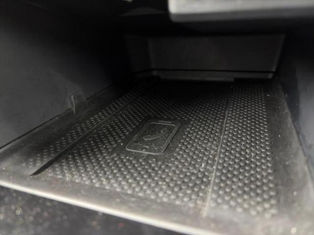 Ｔ－クロス ＴＳＩ　１ｓｔプラス　保証書／純正　メモリーナビ／衝突安全装置／車線逸脱防止支援システム／シート　ハーフレザー／パーキングアシスト　バックガイド／パーキングアシスト　自動操舵／ドライブレコーダー　社外　衝突被害軽減システム（38枚目）