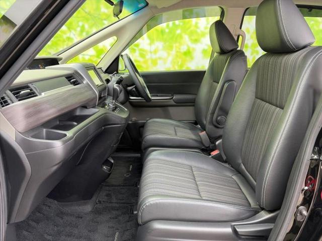 フリード Ｇホンダセンシング　★★★保証書／ディスプレイオーディオ／フリップダウンモニター　社外　１０．１インチ／ホンダセンシング／両側電動スライドドア／車線逸脱防止支援システム／シート　ハーフレザー／ドライブレコーダー　社外（7枚目）