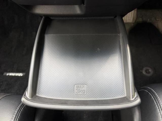 フリード Ｇホンダセンシング　★★★保証書／ディスプレイオーディオ／フリップダウンモニター　社外　１０．１インチ／ホンダセンシング／両側電動スライドドア／車線逸脱防止支援システム／シート　ハーフレザー／ドライブレコーダー　社外（42枚目）