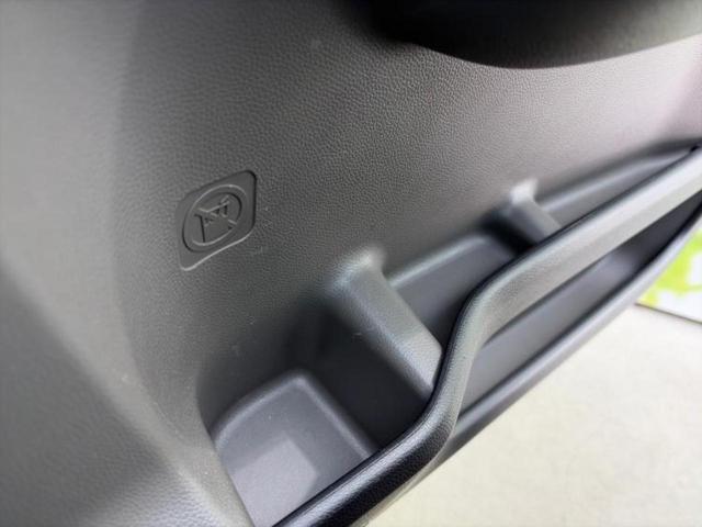 フリード Ｇホンダセンシング　★★★保証書／ディスプレイオーディオ／フリップダウンモニター　社外　１０．１インチ／ホンダセンシング／両側電動スライドドア／車線逸脱防止支援システム／シート　ハーフレザー／ドライブレコーダー　社外（51枚目）