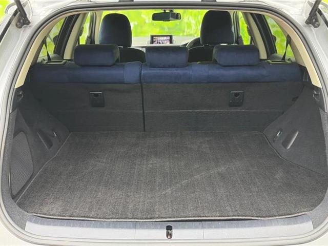 CT CT200hバージョンC 保証書/純正 SDナビ/シートヒーター 前席/パーキングアシスト バックガイド/ヘッドランプ LED/USBジャック/Bluetooth接続/ETC/EBD付ABS/横滑り防止装置 バックカメラ(8枚目)