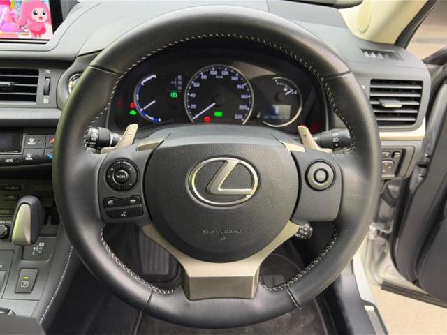 CT CT200hバージョンC 保証書/純正 SDナビ/シートヒーター 前席/パーキングアシスト バックガイド/ヘッドランプ LED/USBジャック/Bluetooth接続/ETC/EBD付ABS/横滑り防止装置 バックカメラ(15枚目)