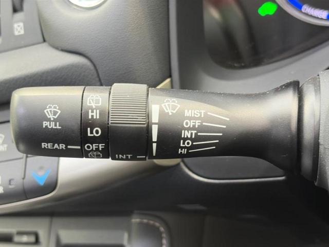 CT CT200hバージョンC 保証書/純正 SDナビ/シートヒーター 前席/パーキングアシスト バックガイド/ヘッドランプ LED/USBジャック/Bluetooth接続/ETC/EBD付ABS/横滑り防止装置 バックカメラ(17枚目)