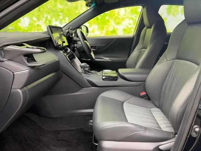 ハリアー Z 新品タイヤ/パノラマルーフ/JBL/保証書/純正 SDナビ/デジタルインナーミラー/衝突安全装置/パノラミックビューモニター/車線逸脱防止支援システム/シート ハーフレザー/電動バックドア サンルーフ(6枚目)