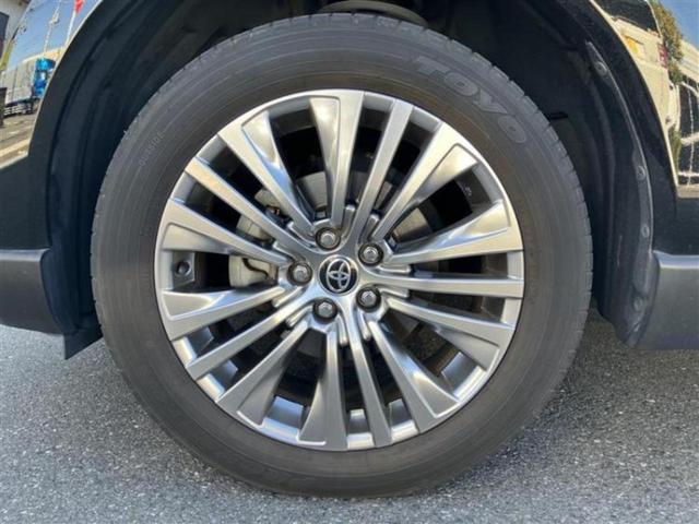 ハリアー Z 新品タイヤ/パノラマルーフ/JBL/保証書/純正 SDナビ/デジタルインナーミラー/衝突安全装置/パノラミックビューモニター/車線逸脱防止支援システム/シート ハーフレザー/電動バックドア サンルーフ(18枚目)