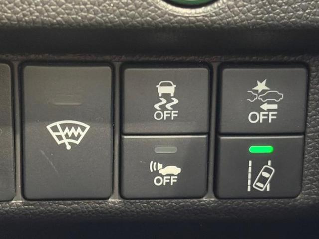 フィットハイブリッド ハイブリッド・Ｌホンダセンシング　保証書／純正　ＳＤナビ／衝突安全装置／車線逸脱防止支援システム／シート　ハーフレザー／ヘッドランプ　ＬＥＤ／Ｂｌｕｅｔｏｏｔｈ接続／ＥＴＣ／ＥＢＤ付ＡＢＳ／横滑り防止装置／アイドリングストップ（28枚目）