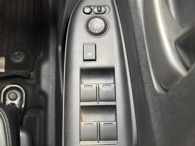 フィットハイブリッド ハイブリッド・Ｌホンダセンシング　保証書／純正　ＳＤナビ／衝突安全装置／車線逸脱防止支援システム／シート　ハーフレザー／ヘッドランプ　ＬＥＤ／Ｂｌｕｅｔｏｏｔｈ接続／ＥＴＣ／ＥＢＤ付ＡＢＳ／横滑り防止装置／アイドリングストップ（29枚目）