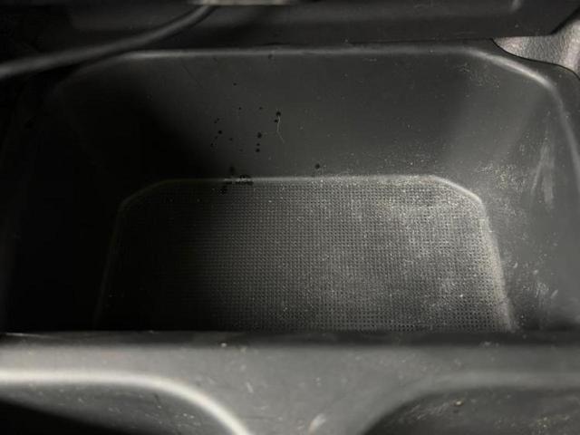 フィットハイブリッド ハイブリッド・Ｌホンダセンシング　保証書／純正　ＳＤナビ／衝突安全装置／車線逸脱防止支援システム／シート　ハーフレザー／ヘッドランプ　ＬＥＤ／Ｂｌｕｅｔｏｏｔｈ接続／ＥＴＣ／ＥＢＤ付ＡＢＳ／横滑り防止装置／アイドリングストップ（51枚目）