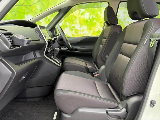 セレナ ハイウェイスターG 新品タイヤ/保証書/純正 9インチ SDナビ/フリップダウンモニター/インテリジェントルームミラー/衝突安全装置/両側電動スライドドア/シートヒーター 前席/アラウンドビューモニター 全周囲カメラ(7枚目)