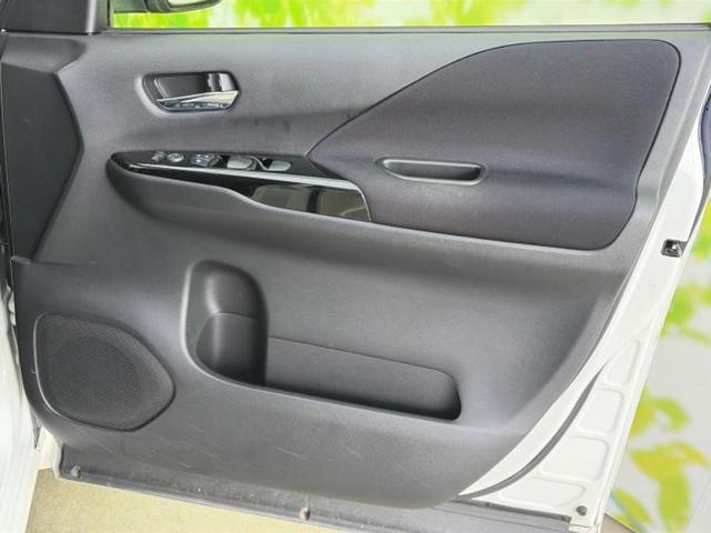 セレナ ハイウェイスターG 新品タイヤ/保証書/純正 9インチ SDナビ/フリップダウンモニター/インテリジェントルームミラー/衝突安全装置/両側電動スライドドア/シートヒーター 前席/アラウンドビューモニター 全周囲カメラ(22枚目)