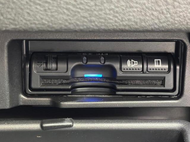 セレナ ハイウェイスターG 新品タイヤ/保証書/純正 9インチ SDナビ/フリップダウンモニター/インテリジェントルームミラー/衝突安全装置/両側電動スライドドア/シートヒーター 前席/アラウンドビューモニター 全周囲カメラ(29枚目)