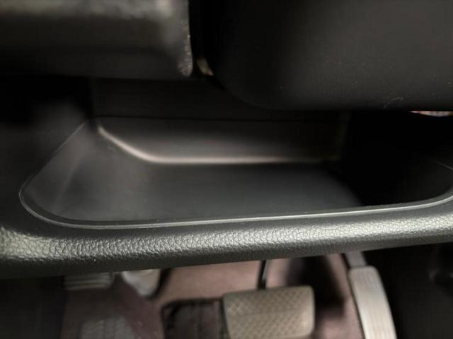 N-BOXカスタム G・EXターボホンダセンシング 保証書/純正 8インチ SDナビ/衝突安全装置/両側電動スライドドア/車線逸脱防止支援システム/シート ハーフレザー/パーキングアシスト バックガイド/ドライブレコーダー 社外 ターボ バックカメラ(48枚目)