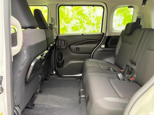 ソリオバンディット バンディットハイブリッドMV 純正 9インチ メモリーナビ/セーフティサポート(スズキ)/両側電動スライドドア/シートヒーター/全方位モニター/車線逸脱防止支援システム/登録済未使用車/ヘッドランプ LED/USBジャック 禁煙車(7枚目)