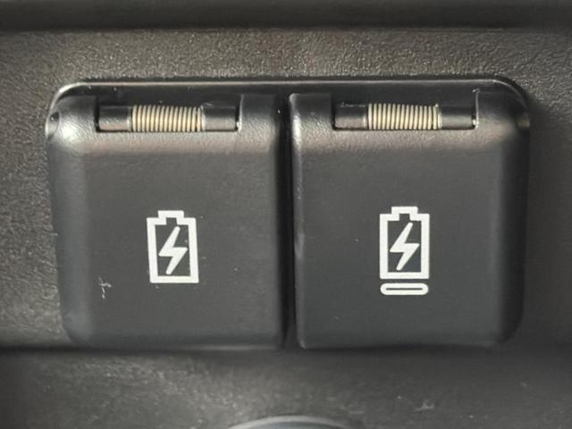 ソリオバンディット バンディットハイブリッドMV 純正 9インチ メモリーナビ/セーフティサポート(スズキ)/両側電動スライドドア/シートヒーター/全方位モニター/車線逸脱防止支援システム/登録済未使用車/ヘッドランプ LED/USBジャック 禁煙車(34枚目)