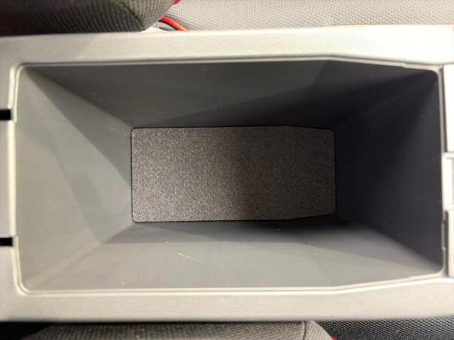 ライズ ハイブリッドＺ　新品タイヤ／モデリスタエアロ／保証書／ディスプレイオーディオ９インチ／スマートアシスト（トヨタ・ダイハツ）／シートヒーター　前席／パノラミックビューモニター／車線逸脱防止支援システム　全周囲カメラ（32枚目）