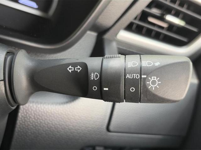 ルーミー カスタムG-T 新品タイヤ/純正 9インチ メモリーナビ/スマートアシスト(トヨタ・ダイハツ)/両側電動スライドドア/車線逸脱防止支援システム/ドライブレコーダー 前後/ヘッドランプ LED 衝突被害軽減システム(16枚目)