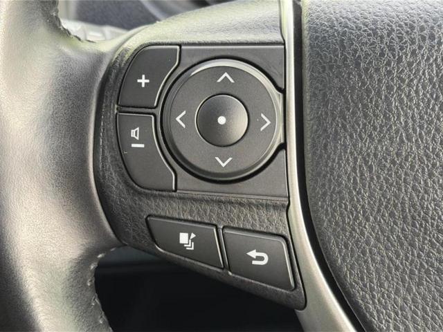 ヴォクシー ハイブリッドZSキラメキ2 新品タイヤ/保証書/純正 10インチ SDナビ/フリップダウンモニター 純正 12.1インチ/トヨタセーフティセンス/両側電動スライドドア/シートヒーター 前席/車線逸脱防止支援システム バックカメラ(29枚目)