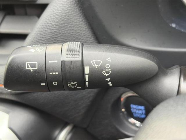 ＲＡＶ４ ４ＷＤアドベンチャー　保証書／純正　８インチ　ＳＤナビ／衝突安全装置／シートヒーター　前席／車線逸脱防止支援システム／シート　合皮／ヘッドランプ　ＨＩＤ／Ｂｌｕｅｔｏｏｔｈ接続／ＥＴＣ２．０／ＥＢＤ付ＡＢＳ　バックカメラ（17枚目）