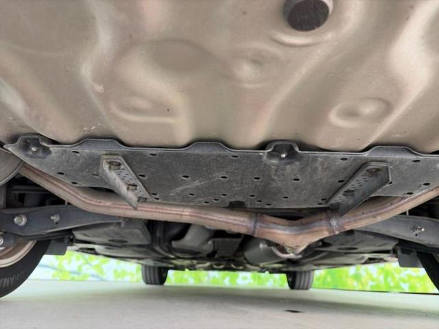 マークＸ プレミアム　保証書／純正　ＳＤナビ／シートヒーター　前席／シート　ハーフレザー／ドライブレコーダー　前後／Ｂｌｕｅｔｏｏｔｈ接続／ＥＴＣ／ＥＢＤ付ＡＢＳ／横滑り防止装置／クルーズコントロール／バックモニター（46枚目）