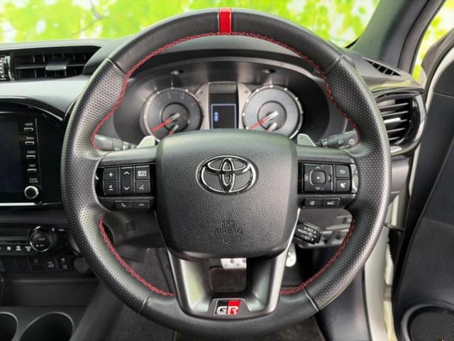 ハイラックス ４ＷＤ　Ｚ　ＧＲスポーツ　保証書／ディスプレイオーディオ＋ナビ８インチ／トヨタセーフティセンス／全方位モニター／車線逸脱防止支援システム／シート　ハーフレザー／ヘッドランプ　ＬＥＤ／Ｂｌｕｅｔｏｏｔｈ接続／ＥＴＣ　全周囲カメラ（14枚目）