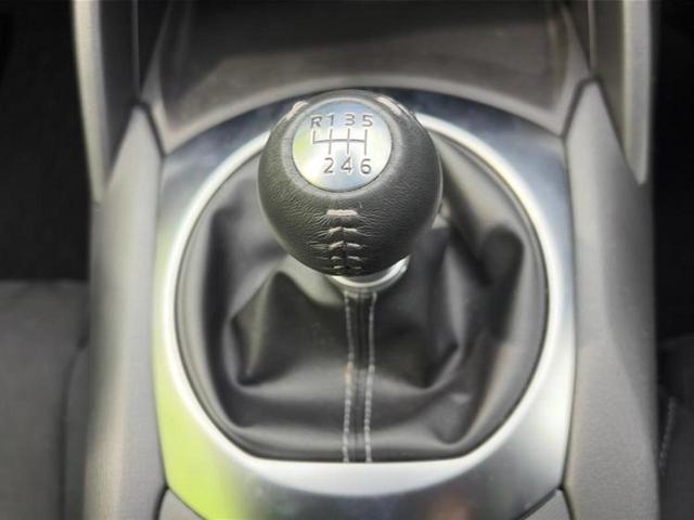 ロードスター Ｓスペシャルパッケージ　保証書／ディスプレイオーディオ／車線逸脱防止支援システム／ドライブレコーダー　社外／ヘッドランプ　ＬＥＤ／Ｂｌｕｅｔｏｏｔｈ接続／ＥＴＣ／ＥＢＤ付ＡＢＳ／横滑り防止装置　ＬＥＤヘッドランプ　ドラレコ（17枚目）