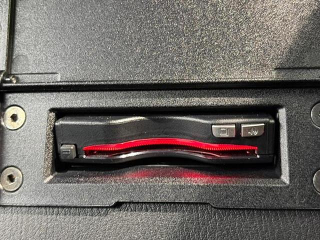 ロードスター Ｓスペシャルパッケージ　保証書／ディスプレイオーディオ／車線逸脱防止支援システム／ドライブレコーダー　社外／ヘッドランプ　ＬＥＤ／Ｂｌｕｅｔｏｏｔｈ接続／ＥＴＣ／ＥＢＤ付ＡＢＳ／横滑り防止装置　ＬＥＤヘッドランプ　ドラレコ（18枚目）