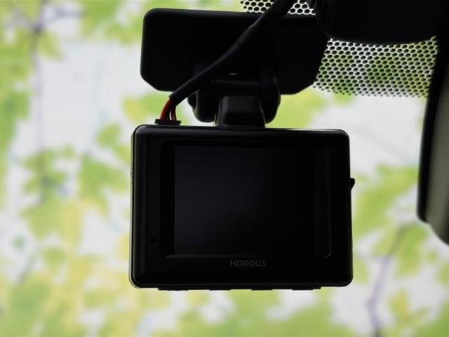 Ｃ－ＨＲ Ｇ　純正エアロ／保証書／純正　ＳＤナビ／衝突安全装置／シートヒーター／車線逸脱防止支援システム／シート　ハーフレザー／ヘッドランプ　ＬＥＤ／ＥＴＣ／ＥＢＤ付ＡＢＳ／横滑り防止装置／アイドリングストップ（39枚目）