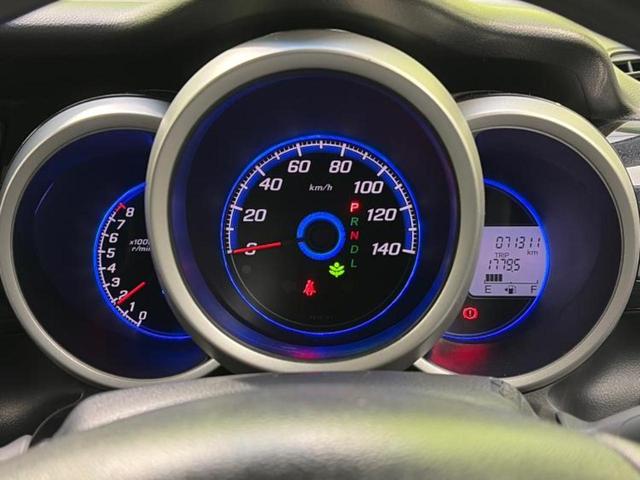 Ｎ－ＢＯＸカスタム ＳＳパッケージ　保証書／純正　ＳＤナビ／両側電動スライドドア／ヘッドランプ　ＨＩＤ／Ｂｌｕｅｔｏｏｔｈ接続／ＥＢＤ付ＡＢＳ／横滑り防止装置／アイドリングストップ／バックモニター／ワンセグＴＶ／ＤＶＤ　バックカメラ（14枚目）