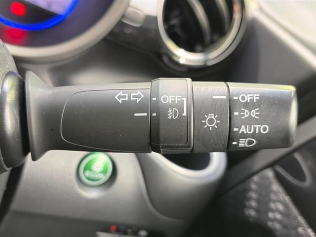 Ｎ－ＢＯＸカスタム ＳＳパッケージ　保証書／純正　ＳＤナビ／両側電動スライドドア／ヘッドランプ　ＨＩＤ／Ｂｌｕｅｔｏｏｔｈ接続／ＥＢＤ付ＡＢＳ／横滑り防止装置／アイドリングストップ／バックモニター／ワンセグＴＶ／ＤＶＤ　バックカメラ（16枚目）