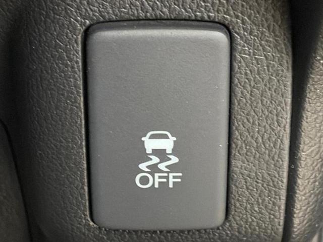 Ｎ－ＢＯＸカスタム ＳＳパッケージ　保証書／純正　ＳＤナビ／両側電動スライドドア／ヘッドランプ　ＨＩＤ／Ｂｌｕｅｔｏｏｔｈ接続／ＥＢＤ付ＡＢＳ／横滑り防止装置／アイドリングストップ／バックモニター／ワンセグＴＶ／ＤＶＤ　バックカメラ（27枚目）