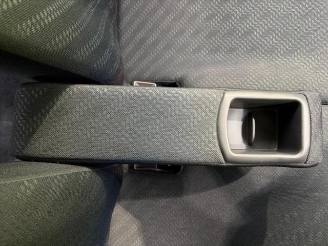 Ｎ－ＢＯＸカスタム ＳＳパッケージ　保証書／純正　ＳＤナビ／両側電動スライドドア／ヘッドランプ　ＨＩＤ／Ｂｌｕｅｔｏｏｔｈ接続／ＥＢＤ付ＡＢＳ／横滑り防止装置／アイドリングストップ／バックモニター／ワンセグＴＶ／ＤＶＤ　バックカメラ（31枚目）