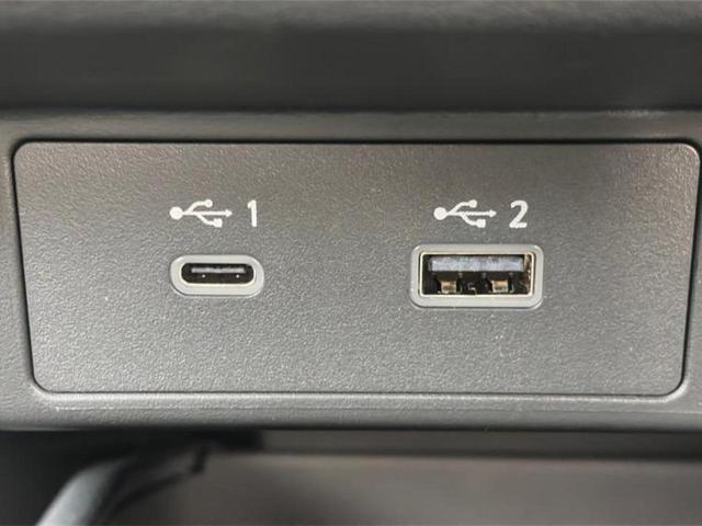 オーラ ニスモチューンドｅパワー４ＷＤ　ＢＯＳＥ／保証書／純正　９インチ　メモリーナビ／エマージェンシーブレーキ／シートヒーター／アラウンドビューモニター／車線逸脱防止支援システム／プロパイロット／ヘッドランプ　ＬＥＤ　衝突被害軽減システム（36枚目）