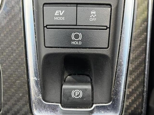 クラウンハイブリッド ＲＳアドバンス　新品タイヤ／保証書／純正　１０インチ　ＳＤナビ／デジタルインナーミラー／トヨタセーフティセンス／シートヒーター　前席／車線逸脱防止支援システム／シート　フルレザー／ドライブレコーダー　前後　革シート（36枚目）