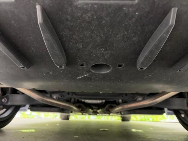 クラウンハイブリッド ＲＳアドバンス　新品タイヤ／保証書／純正　１０インチ　ＳＤナビ／デジタルインナーミラー／トヨタセーフティセンス／シートヒーター　前席／車線逸脱防止支援システム／シート　フルレザー／ドライブレコーダー　前後　革シート（45枚目）